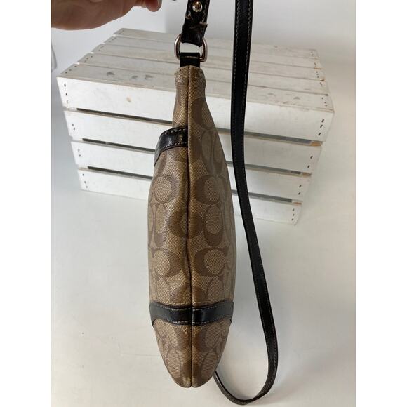 COACH F18926 MEDIUM TAN, BROWN SIGNATURE CROSSBODY BAG - Picture 8 of 16